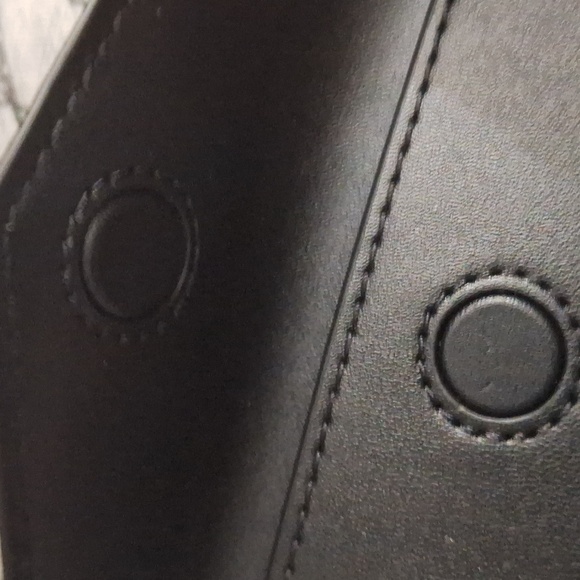 MICHAEL KORS WRISTLET🤩 - Picture 5 of 14